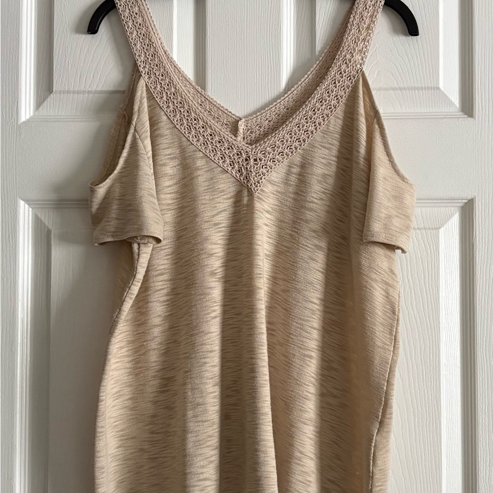 New York & Company Beige Lace Cold Shoulder Shirt